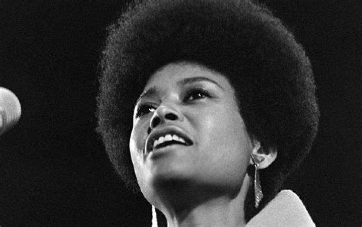 Abbey Lincoln Biography - Facts, Childhood, Family Life & Achievements of Jazz Singer