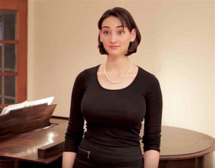 Abigail Shapiro Wiki, (Doom Patrol) Age, Boyfriend, Height, Family & More