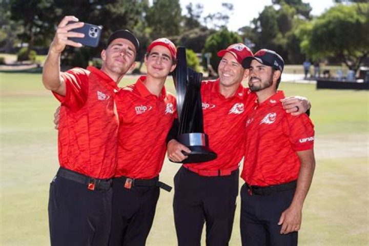 Where does Abraham Ancer live now?