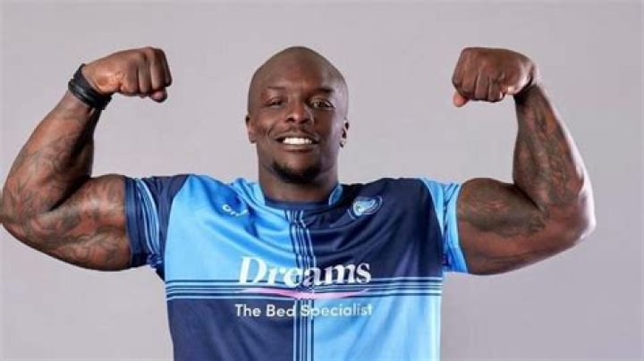 Adebayo Akinfenwa Biography - Facts, Childhood, Family Life & Achievements