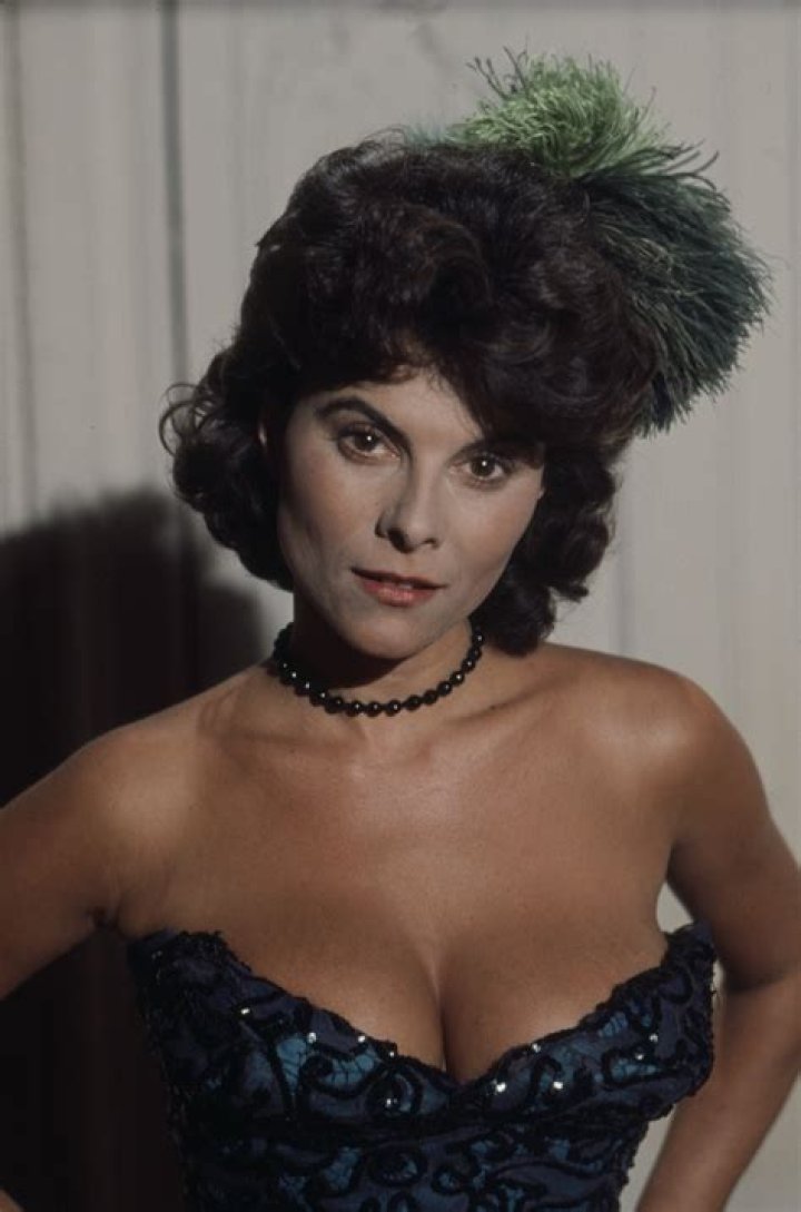 Adrienne Barbeau Biography - Facts, Childhood, Family Life & Achievements