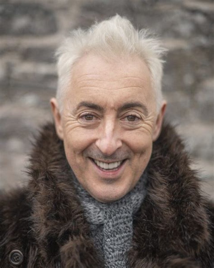 Alan Cumming Biography - Facts, Childhood, Family Life & Achievements