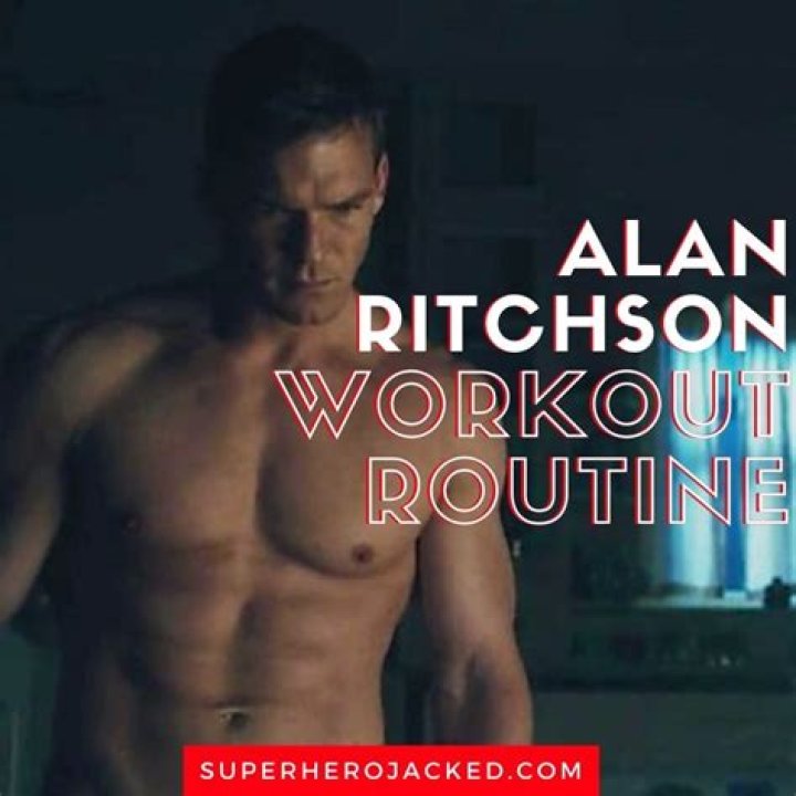 Alan Ritchson’s workout routine explained
