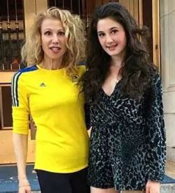 Alexa Kastellanos [Model] Wiki, Boyfriend, Family, Height & More