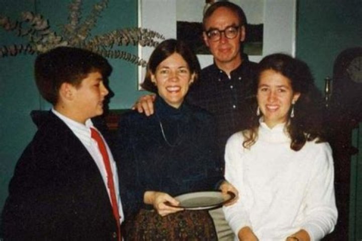 Alexander Warren Bio, Elizabeth Warren son age, family, siblings, brother, sister, Instagram, net worth