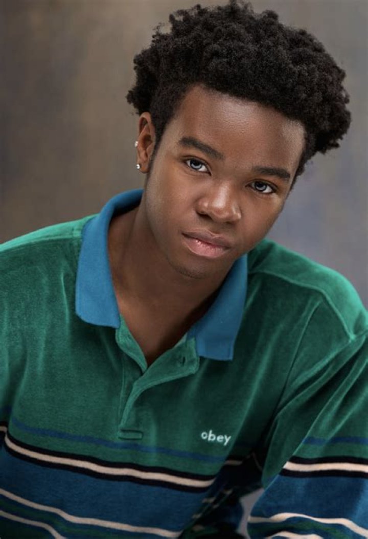 Alkoya Brunson: Wiki, Age, Height, Girlfriend, Net Worth, Parents & More