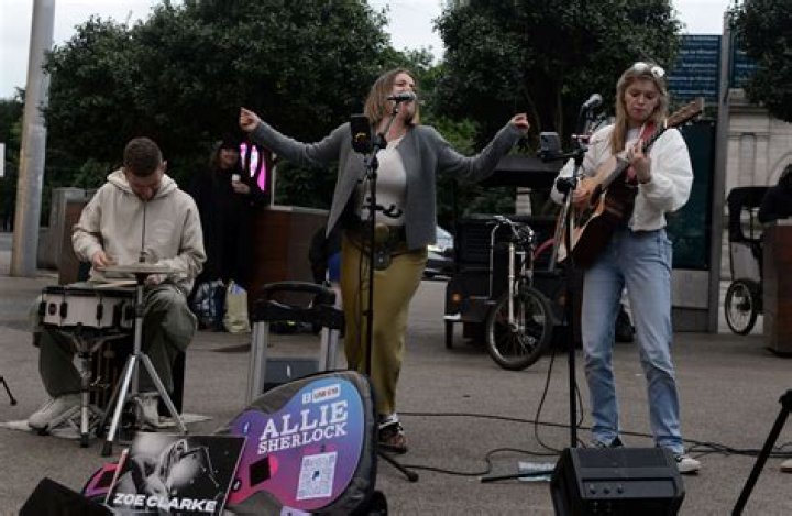 Allie Sherlock Biography - Facts, Childhood, Family Life & Achievements