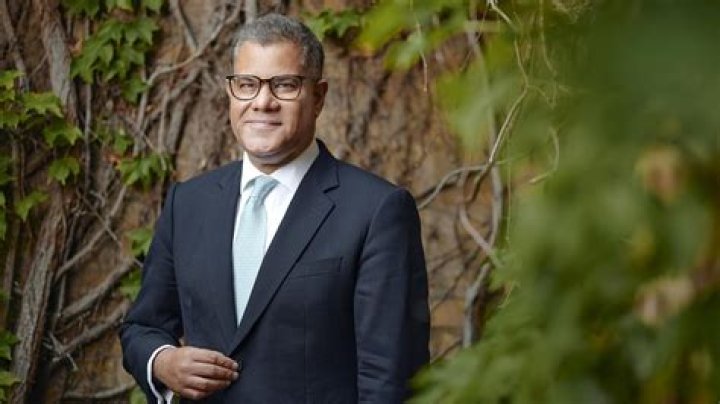 Alok Sharma children: Who are his two daughters?