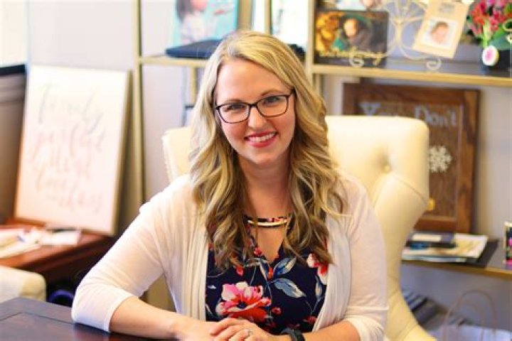 Dr. Amy Galdamez, MD – Little Rock, AR