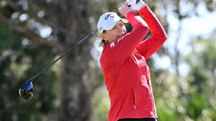 What is Annika Sorenstam career earnings?