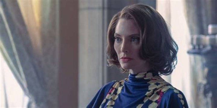 April Bowlby Cast As Doom Patrol’s Elasti-Woman