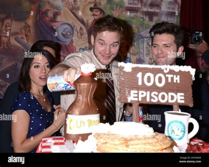 Are Chris Pratt and Aubrey Plaza friends?