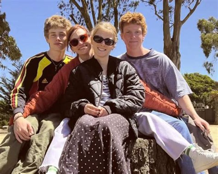 Are Hazel Moder and Phinnaeus Moder twins? Meet Julia Roberts twin daughters