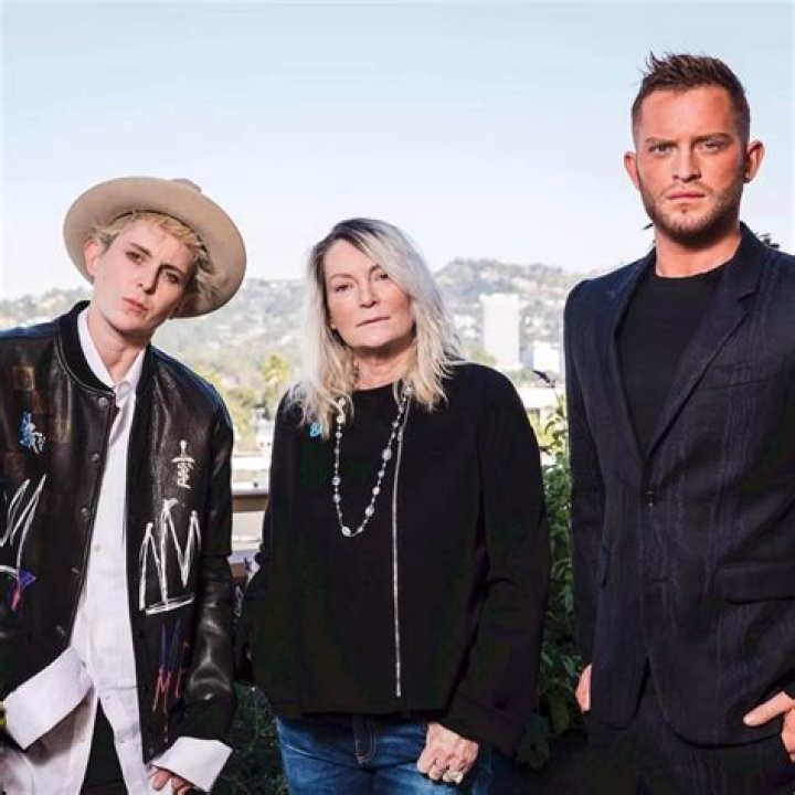 Ariadne Getty Net Worth: Age, Wiki, Biography Everything We Know About Nats Getty Mother