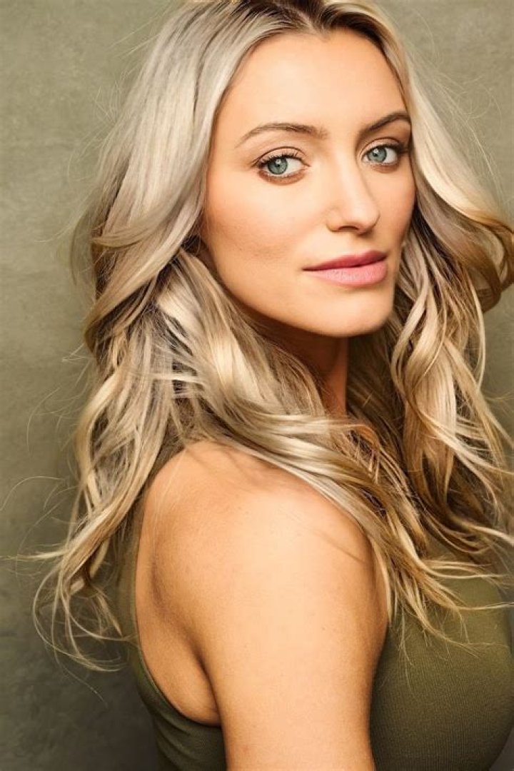 Alpha Queen Athena Perample Wiki, Age, Boyfriend, Family & Height