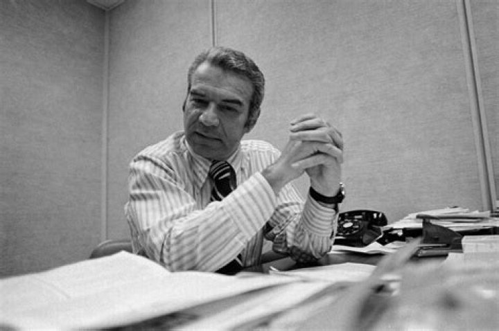 Bernard Kalb Wife; Meet Phyllis Bernstein and Bernard Kalb’s Four Daughters