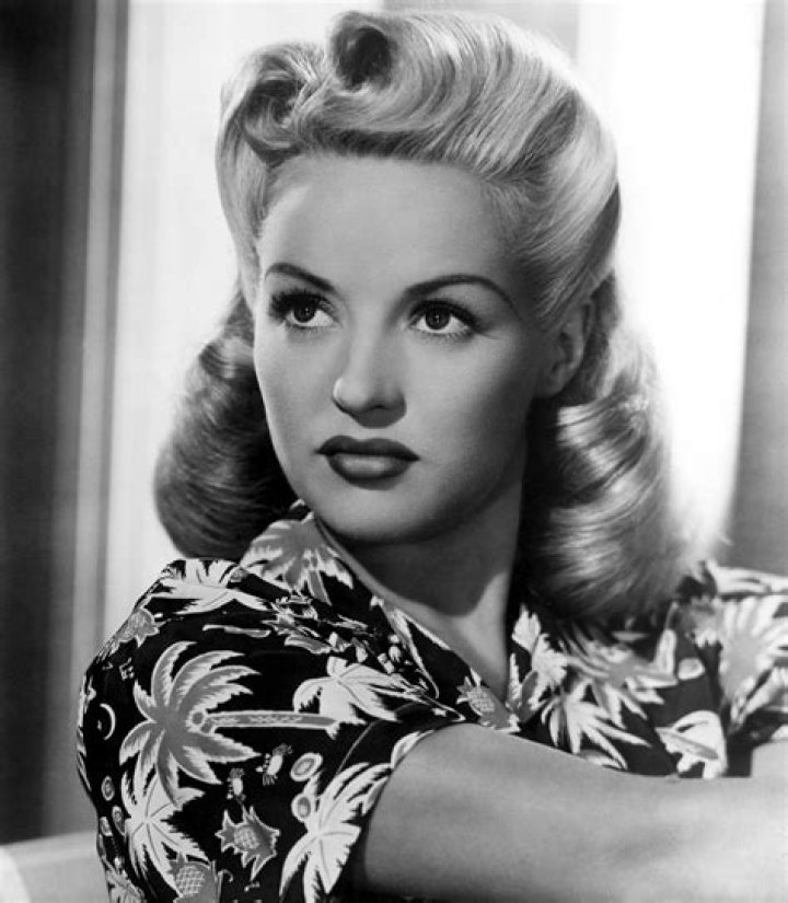 Betty Grable Biography - Facts, Childhood, Family Life & Achievements