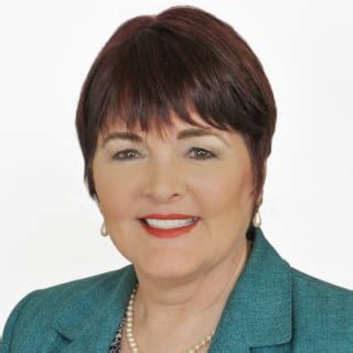 Dr. Beverly Collins, MD – Philadelphia, PA