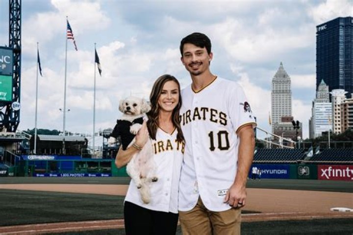 Blair: Who Is Bryan Reynolds’ Wife?