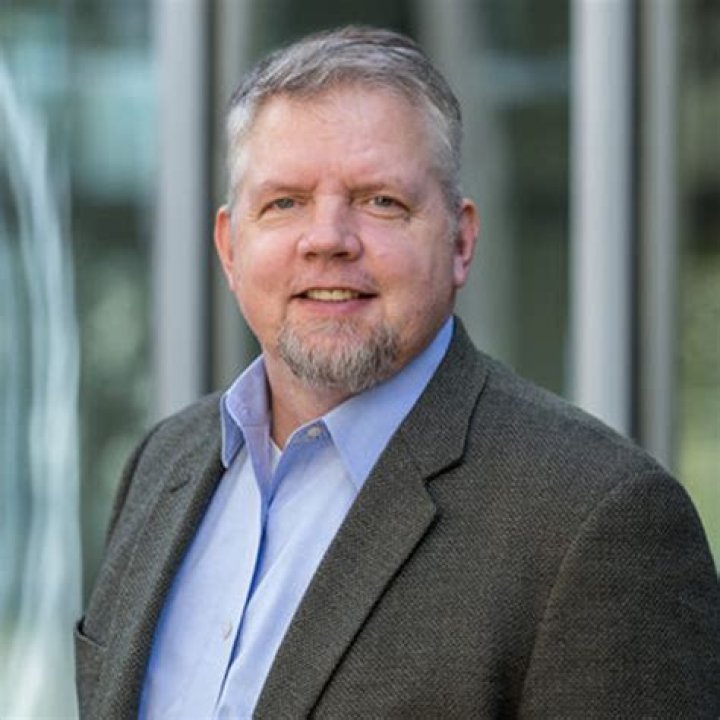 Brian Skinner Net Worth, Income, Salary, Earnings, Biography