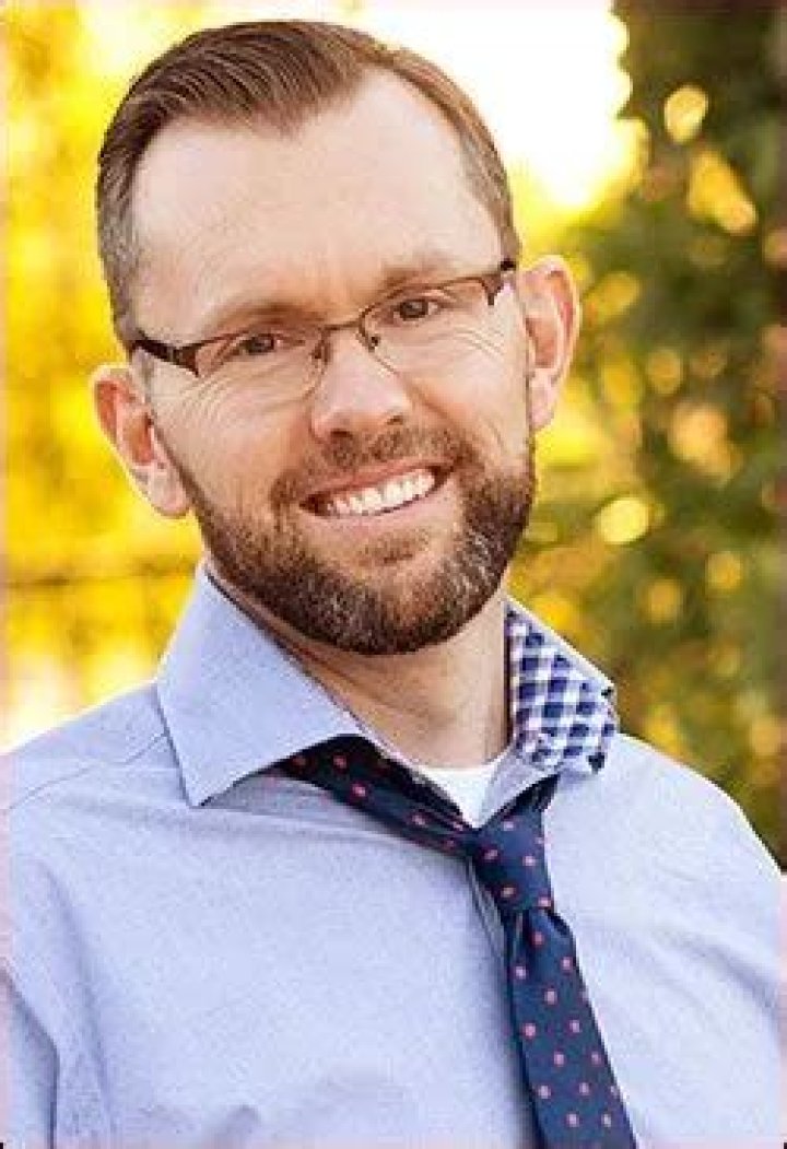 Dr. C.David Engstrom, MD – Beach Park, IL