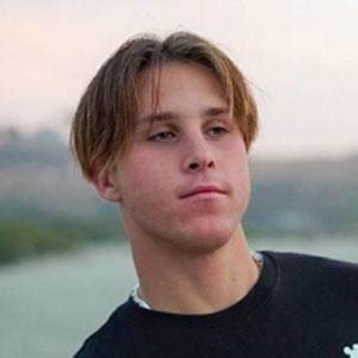 Calvin Goldby – Bio, Facts, Family Life & Career