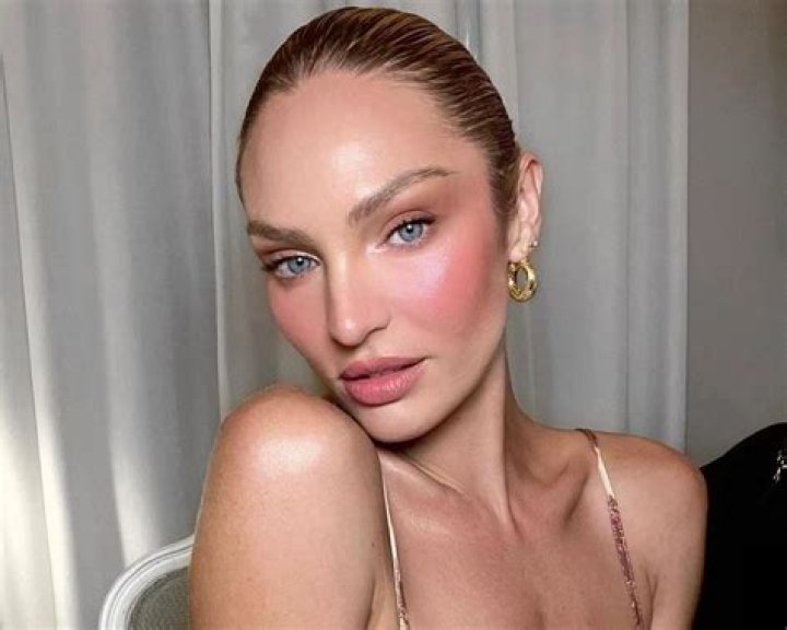 Candice Swanepoel Salary: How much does Candice Swanepoel make a year?