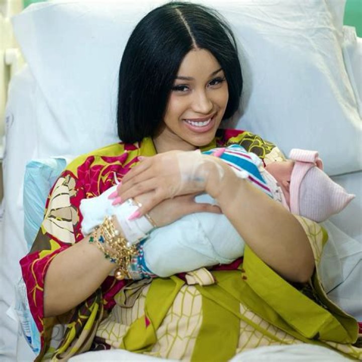 Cardi B Says She Skipped Sleep To Take Care Of Her Sick Baby Kulture – Shows Her Hooked Up To Breathing Machine!