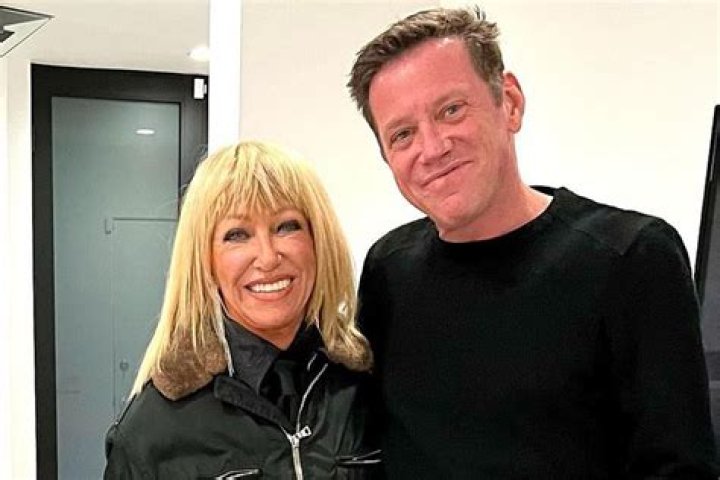 Who is Bruce MacVittie's wife?