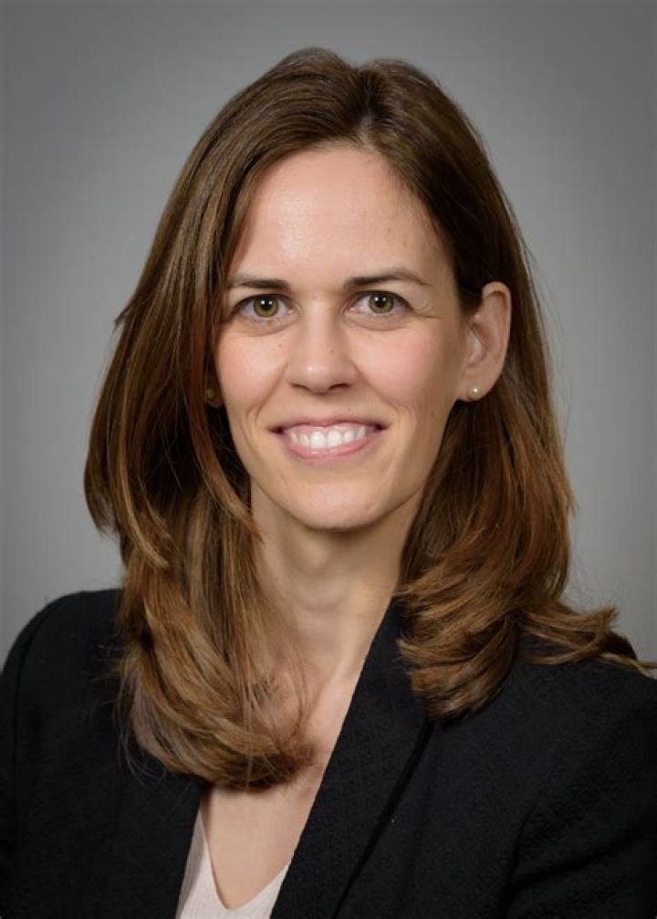 Dr. Caroline Fernandez, MD – San Antonio, TX