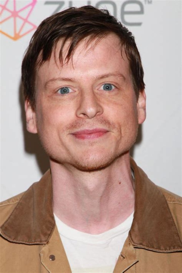 Chad Krowchuk Age, Wiki, Biography, Height, Wife, Instagram