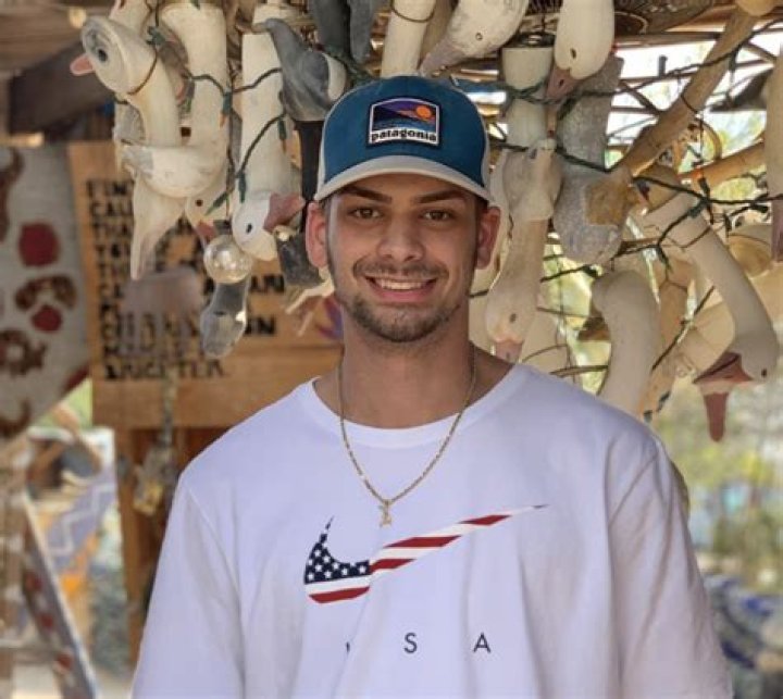 Chandler Hallow – Bio, Facts, Family Life & Career