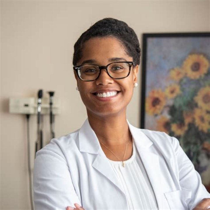 Dr. Charelle Carter, MD – Washington, DC