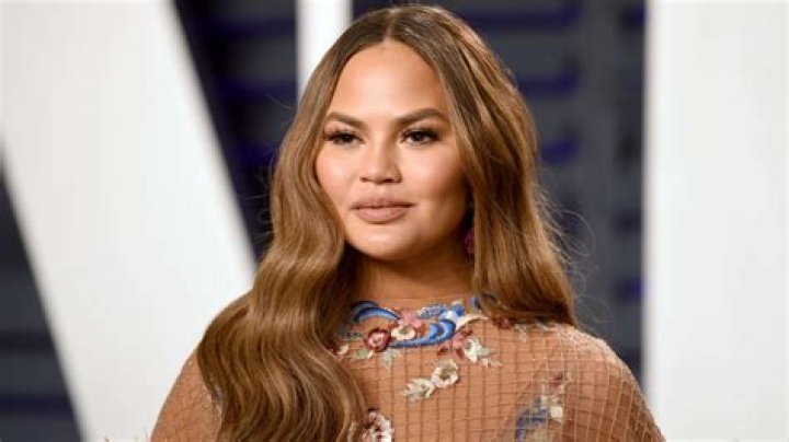 Chrissy Teigen Forced To Be On ‘Complete And Total Bed Rest’ Amid High-Risk Pregnancy – Details!