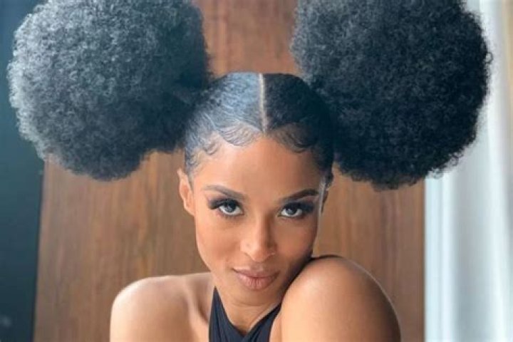 Ciara Wins The Met Gala By Flaunting Her Killer Abs In Green Superhero Dress With Huge Afro — Fans Feel Sorry For The Person Sitting Behind Her After Seeing The Pictures