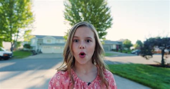 Claire Crosby Biography - Facts, Childhood, Family Life & Achievements