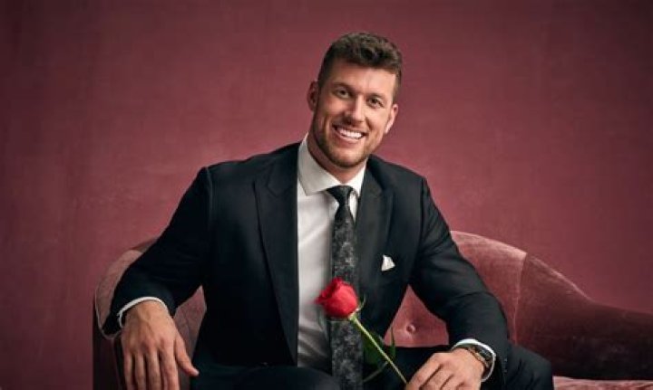 Clayton Echard net worth, age, height, wife, kids, The Bachelor, Instagram