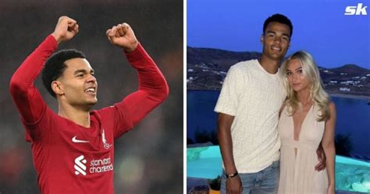 Cody Gakpo And Girlfriend Noa Van Der Bij Make Up A Cute Couple