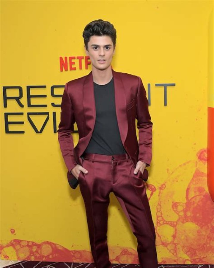 Connor Gosatti Age, Girlfriend, Height, Parents, Net Worth & More