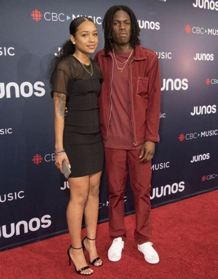 Daniel Caesar Height Weight Shoe Size Body Measurements Facts