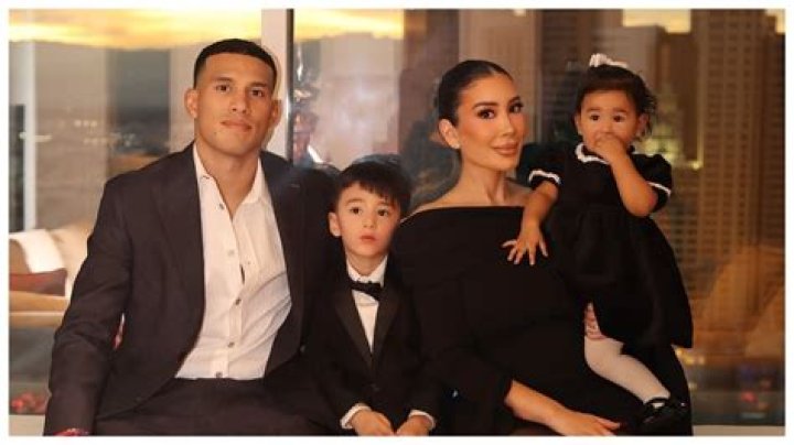 David Benavidez Bio, Wiki, Age, Family, Height, Mom, Brother, Wife, Children, Boxer and Net Worth