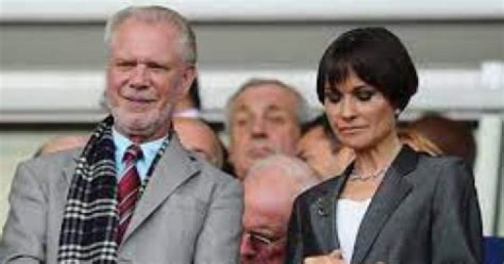 David Gold Wife: Who is Beryl Hunt?