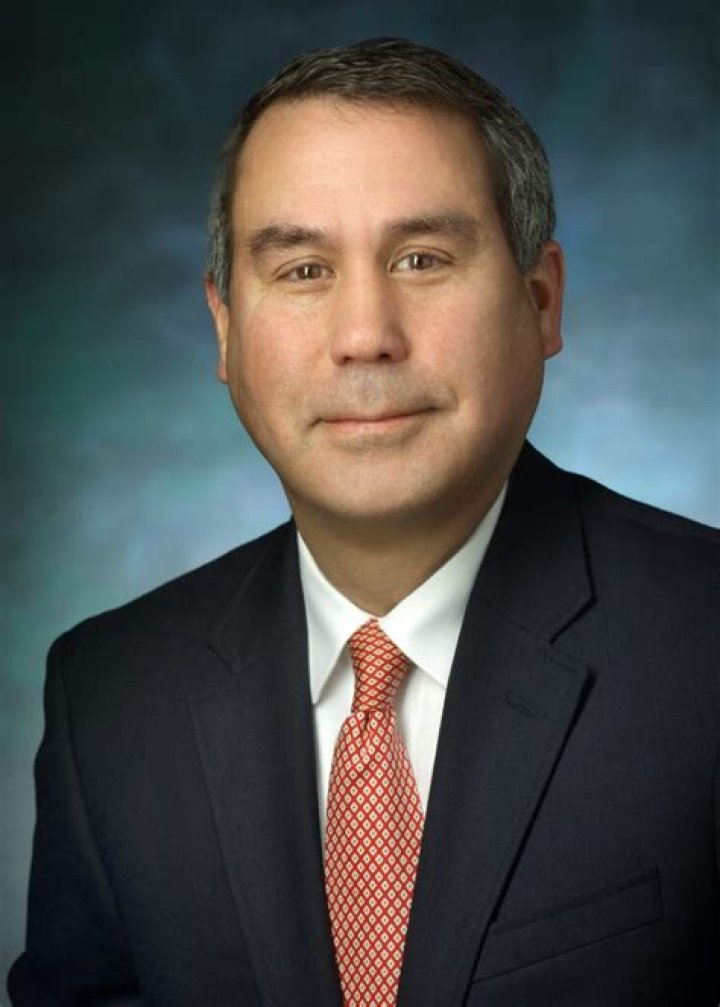 Dr. David Mendoza, MD – Parkersburg, WV