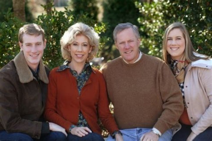 Who is Mark Meadows wife? Wikipedia, age, children, maiden name, net worth