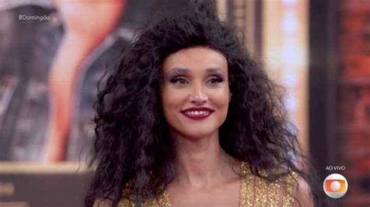 Débora Nascimento Wiki, Age, Husband, Kids, Height, Net Worth & More