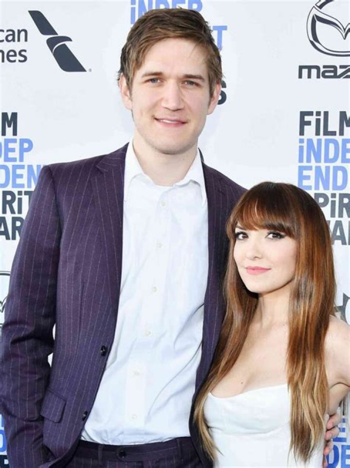 Does Bo Burnham Have A Wife? – Celebrity