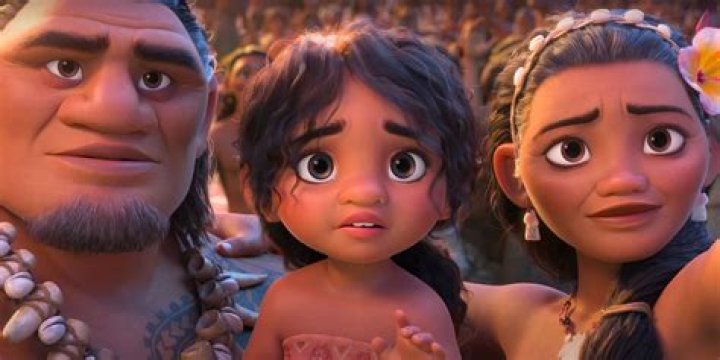Does Lin-Manuel sing in Moana? – Celebrity