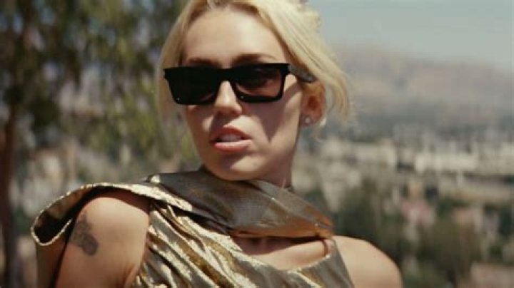 Does Miley Cyrus write her own songs?