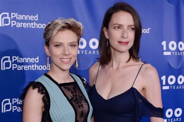 Does Scarlett Johansson have a twin? Meet Hunter Johansson