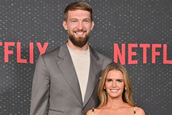 Domantas Sabonis Wife Shashana Rosen And Net Worth